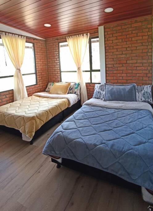 Hermosa Casa Campestre Moderna "Rancho La Marina" Чикинкира Экстерьер фото