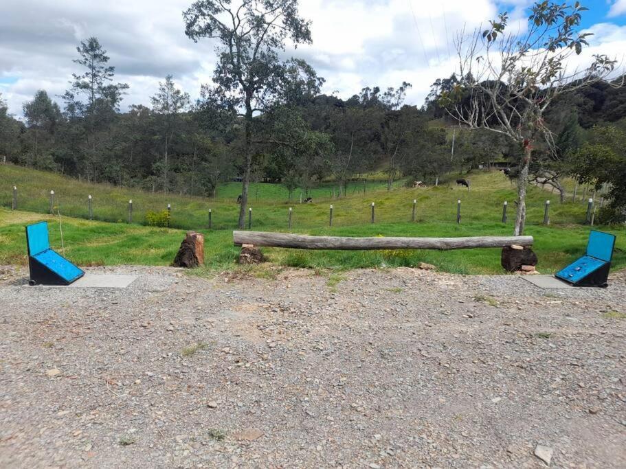 Hermosa Casa Campestre Moderna "Rancho La Marina" Чикинкира Экстерьер фото