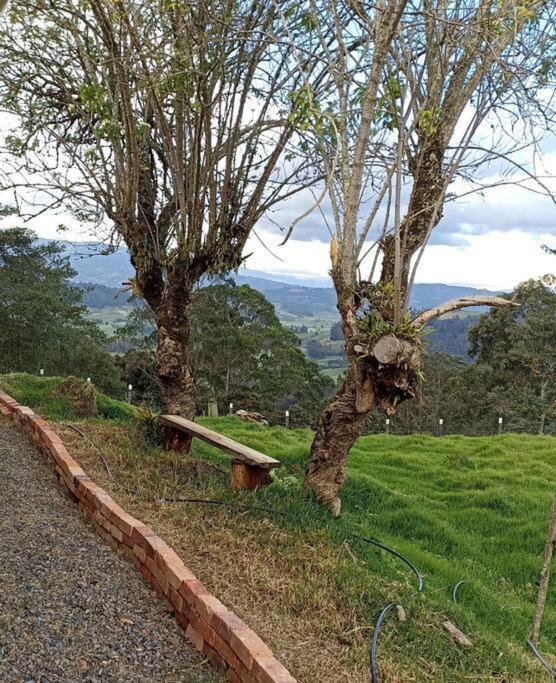 Hermosa Casa Campestre Moderna "Rancho La Marina" Чикинкира Экстерьер фото